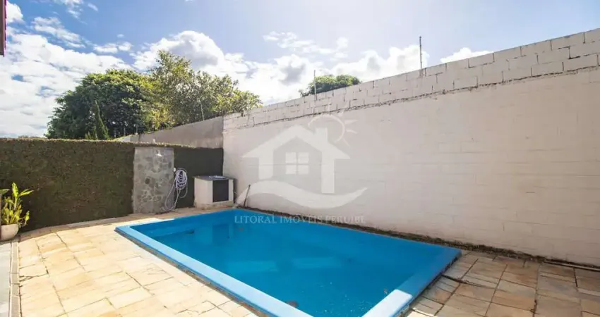 Casa Sobrado à venda com piscina, 3 quarto(s),  sendo 1 suíte(s)  no bairro Bougainville Residencial III, 800 metros da praia, Peruíbe-SP