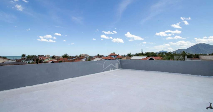 Casa Sobrado à venda , 3 quarto(s),  sendo 2 suíte(s)  no bairro Três Marias, 200 metros da praia, Peruíbe-SP