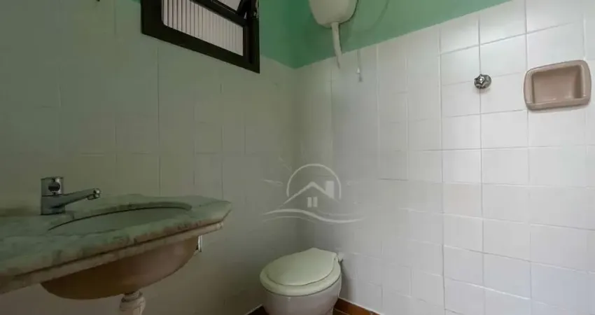 Casa Térrea com Edícula à venda , 3 quarto(s),  sendo 1 suíte(s)  no bairro Josedy, 250 metros da praia, Peruíbe-SP