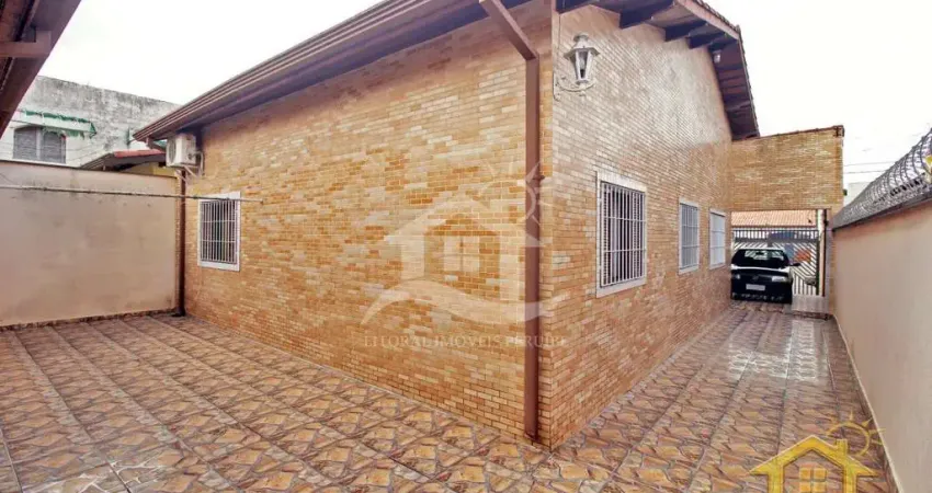 Casa TÉRREA à venda , 3 quarto(s),  sendo 1 suíte(s)  no bairro Oasis, 0 metros da praia, Peruíbe-São Paulo