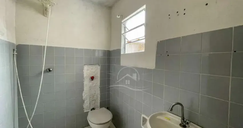 Casa Térrea à venda , 2 quarto(s),   no bairro Centro, 800 metros da praia, Peruíbe-SP