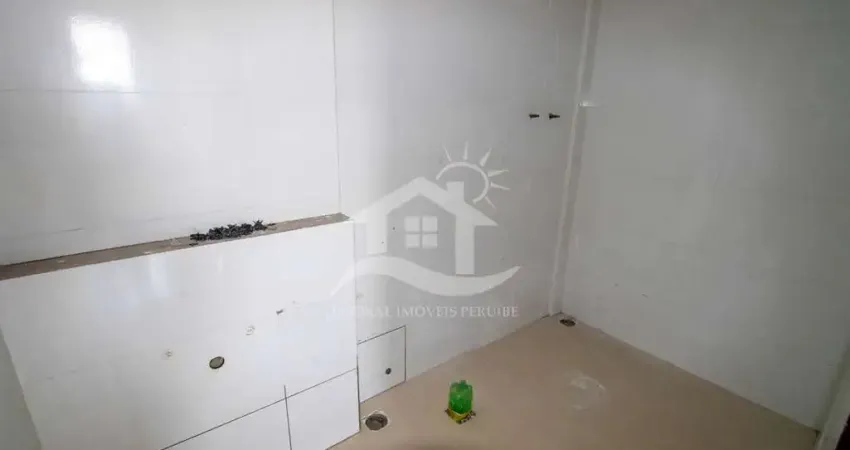 Apartamento Amplo à venda com piscina, 2 quarto(s),  sendo 1 suíte(s) (STARVILLE) no bairro Centro, 800 metros da praia, Peruíbe-SP