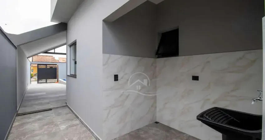 Casa Térrea à venda com piscina, 2 quarto(s),  sendo 1 suíte(s)  no bairro Park DAville, 2000 metros da praia, Peruíbe-SP