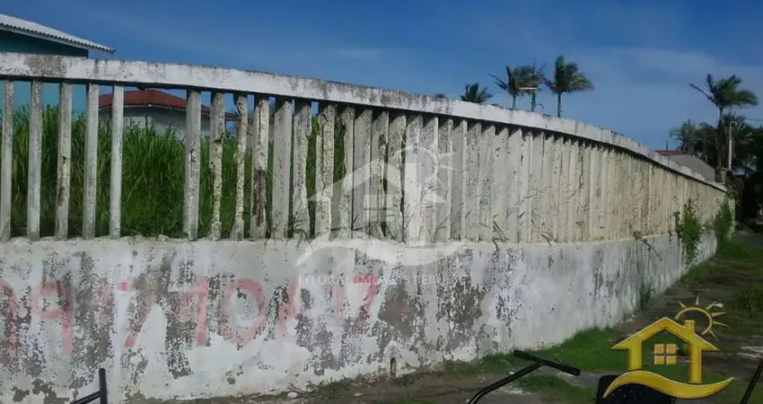 Terreno Amplo à venda , 0 quarto(s),  sendo 0 suíte(s)  no bairro São João Batista, 0 metros da praia, Peruíbe-SP