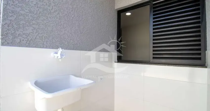 Casa Térrea à venda , 2 quarto(s),  sendo 1 suíte(s)  no bairro Ribamar, 2000 metros da praia, Peruíbe-SP