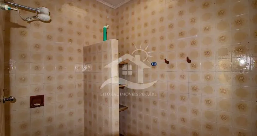 Casa Térrea com Edícula à venda , 2 quarto(s),  sendo 1 suíte(s)  no bairro Jardim Márcia, 500 metros da praia, Peruíbe-SP