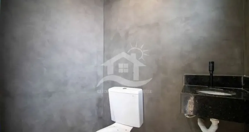 Casa Térrea com piscina à venda com piscina, 2 quarto(s),  sendo 1 suíte(s)  no bairro Estância dos Eucaliptos, 3000 metros da praia, Peruíbe-SP