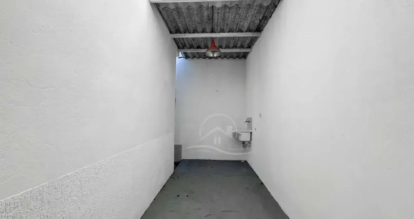 Casa Térrea à venda , 2 quarto(s),  sendo 0 suíte(s)  no bairro Jardim Barra de Jangadas, 700 metros da praia, Peruíbe-SP