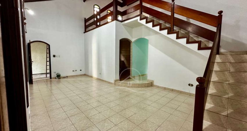 Casa com Mezanino à venda , 3 quarto(s),  sendo 2 suíte(s)  no bairro Belmira Novaes, 600 metros da praia, Peruíbe-SP