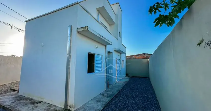 Casa Sobrado à venda , 2 quarto(s),  sendo 1 suíte(s)  no bairro Cidade Nova Peruíbe, 1800 metros da praia, Peruíbe-SP