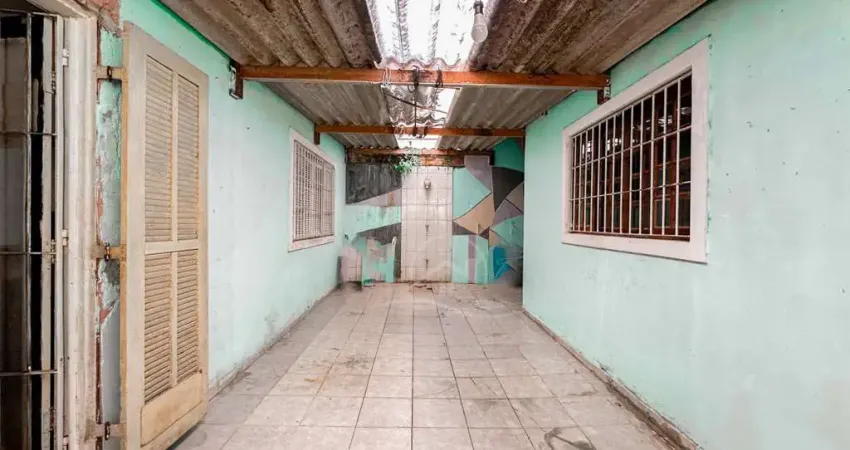Casa Térrea à venda , 3 quarto(s),  sendo 1 suíte(s)  no bairro Oasis, 600 metros da praia, Peruíbe-SP