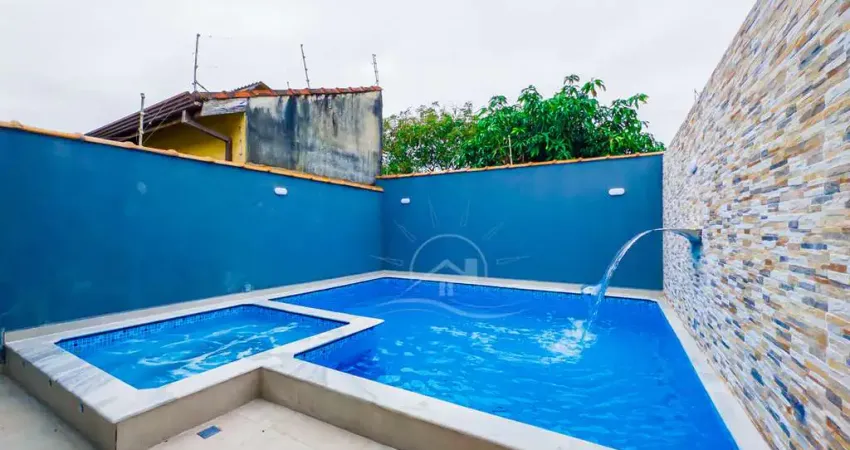 Casa Térrea com piscina à venda com piscina, 2 quarto(s),  sendo 1 suíte(s)  no bairro Josedy, 1000 metros da praia, Peruíbe-SP