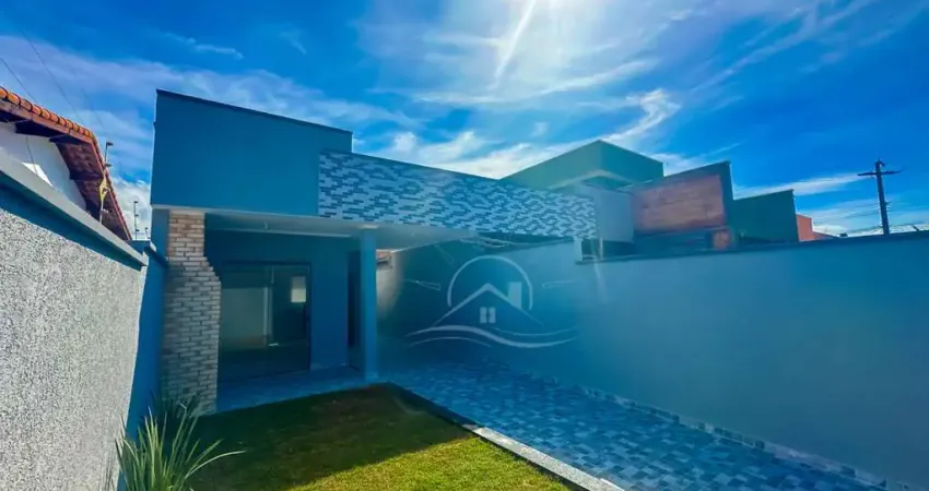 Casa Térrea à venda , 2 quarto(s),  sendo 1 suíte(s)  no bairro Cidade Nova Peruíbe, 2 metros da praia, Peruíbe-SP