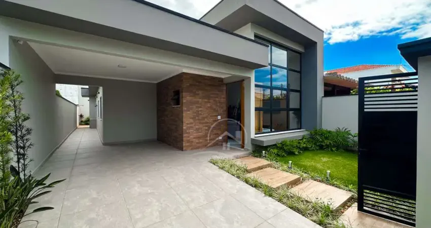 Casa térrea com piscina à venda com piscina, 3 quarto(s),  sendo 1 suíte(s)  no bairro três marias, 350 metros da praia, peruíbe-sp