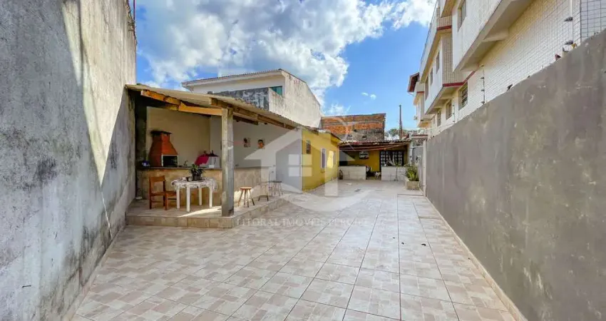 Casa Térrea à venda , 2 quarto(s), no bairro Centro, 180 metros da praia, Peruíbe-SP