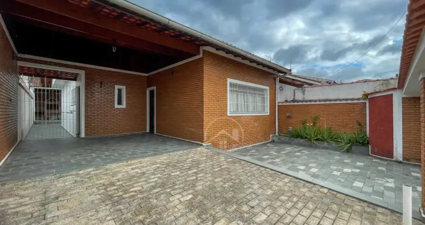 Casa Térrea à venda , 3 quarto(s), sendo 1 suíte(s) no bairro Centro, 950 metros da praia, Peruíbe-SP