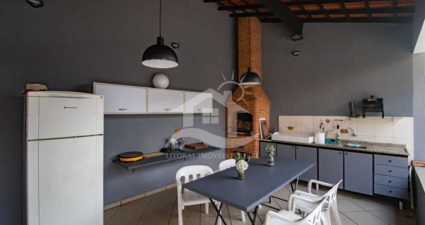 Casa Assobradada à venda , 3 quarto(s),  sendo 3 suíte(s)  no bairro Sambura, 60 metros da praia, Peruíbe-SP