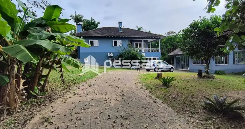 Sítio à Venda por R$2.000.000,00, 3.900,00m² - Oriço - Gravataí, RS