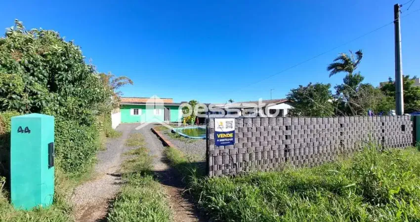 Casa à Venda por R$320.000,00 - São Vicente - Gravataí, RS