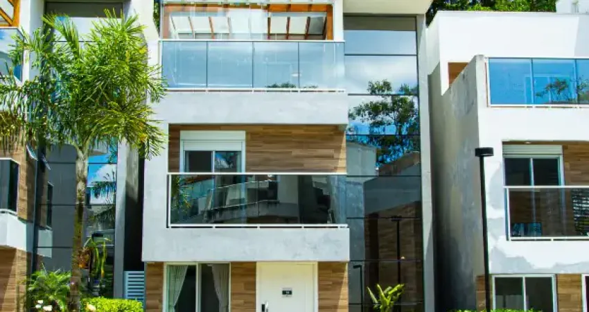 Casa em condomínio fechado com 3 quartos à venda no Granja Viana, Cotia