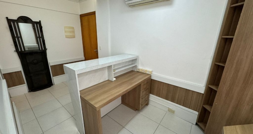 Sala Comercial à Venda no Centro de Florianópolis/SC