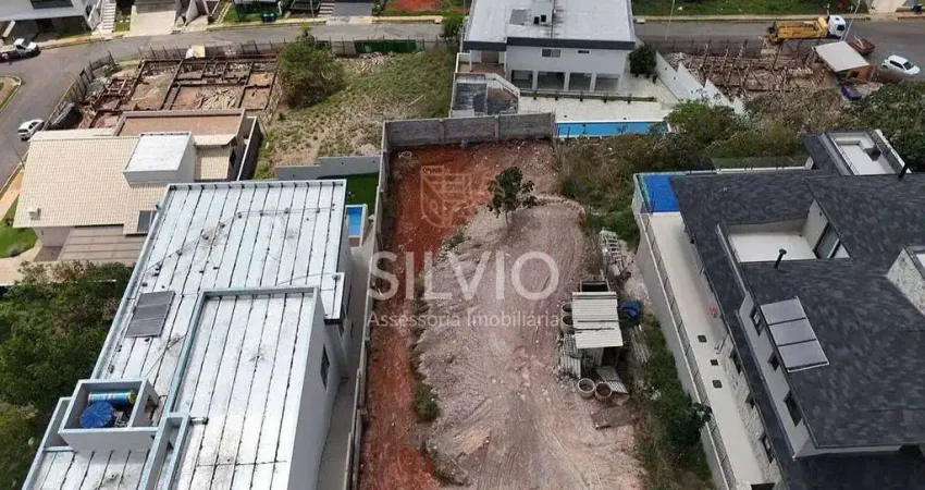 Oportunidade terreno escriturado no condomínio residencial maxximo garden excelente localização.