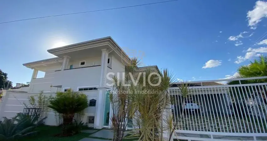 Casa com 5 suítes, QI 08 - Lago Norte, Brasília-DF