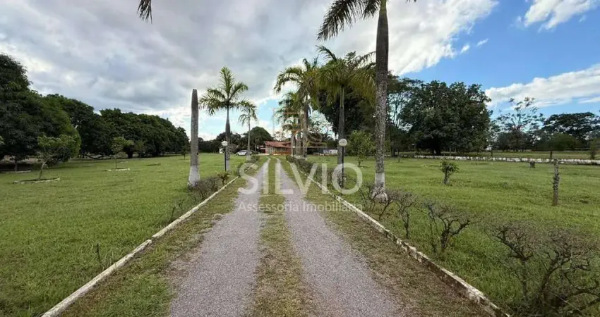 Chacara a venda no lago oeste com duas casas e area de lazer completa