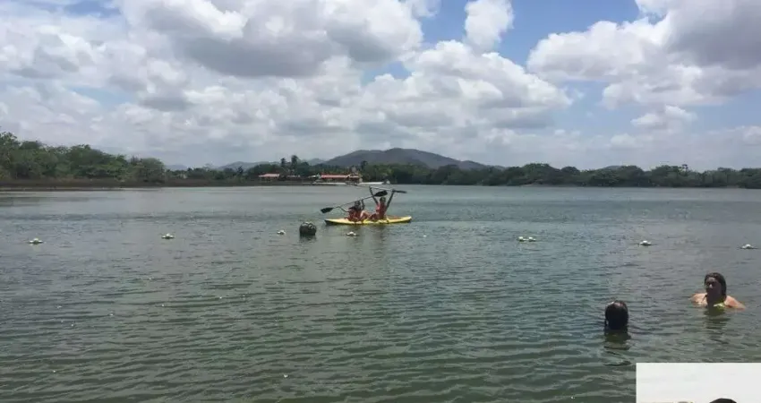 Terreno no melhor lugar da praia do cumbuco mais de cinco mil metros em fortaleza ceara