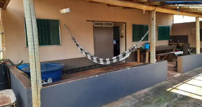 Chácara Miranda 800 m2 com Casa.