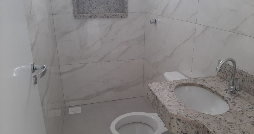 Lindo Apartamento Santa Mônica 2/4  Sendo 1 Suìte Elevador