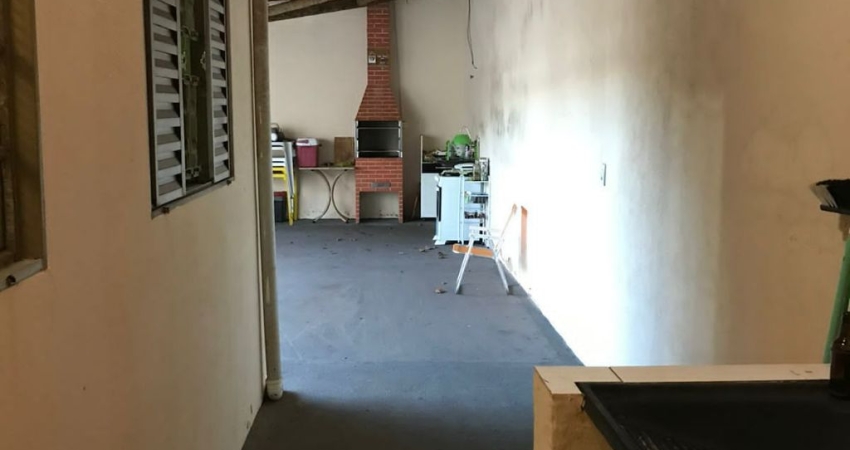 Casa Bairro Morumbi 3/4 Sendo 1 Suíte Varanda com Churrasqueira