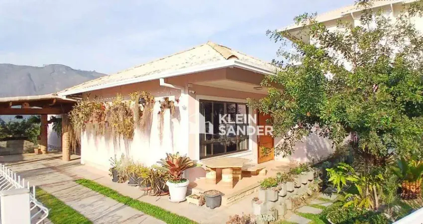 Casa à venda, 130 m² por R$ 1.020.000,00 - Cônego - Nova Friburgo/RJ
