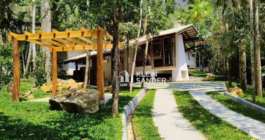 Casa com 3 dormitórios à venda, 160 m² por R$ 1.190.000,00 - Ponte da Saudade - Nova Friburgo/RJ