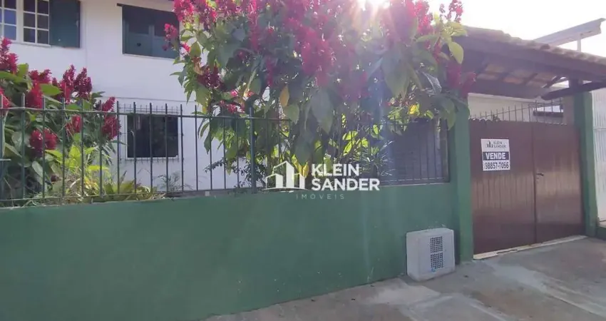 Casa com 2 dormitórios à venda, 62 m² por R$ 397.000,00 - Nova Suíça - Nova Friburgo/RJ