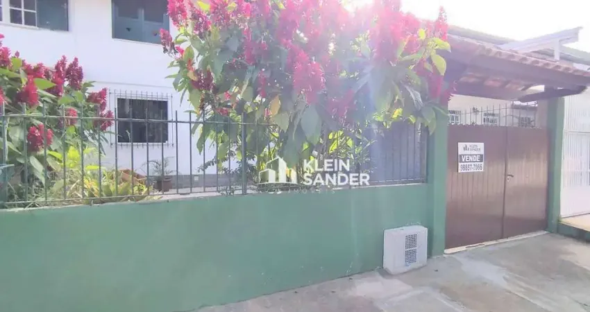 Casa com 2 dormitórios à venda, 62 m² por R$ 387.000,00 - Nova Suíça - Nova Friburgo/RJ