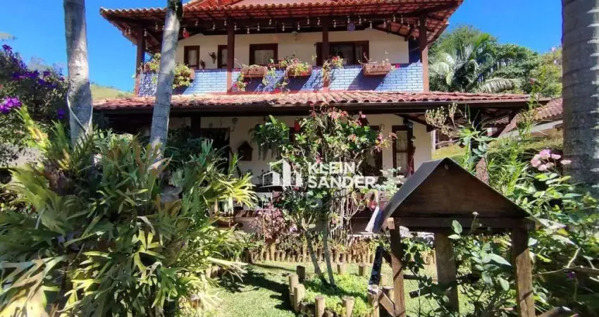 Casa com 5 dormitórios à venda, 192 m² por R$ 950.000,00 - São Pedro da Serra - Nova Friburgo/RJ
