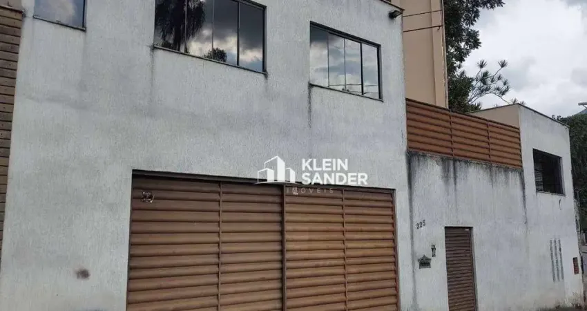 Sobrado para alugar, 70 m² por R$ 1.850/mês - Bela Vista - Nova Friburgo/RJ