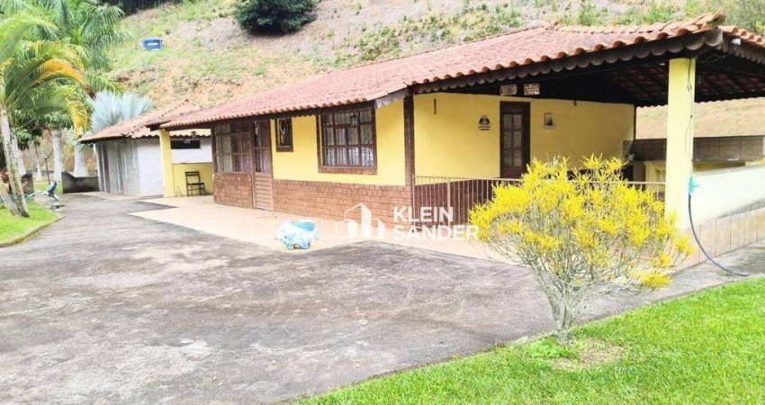 Sítio com 3 dormitórios à venda, 40800 m² por R$ 520.000,00 - Centro - Bom Jardim/RJ