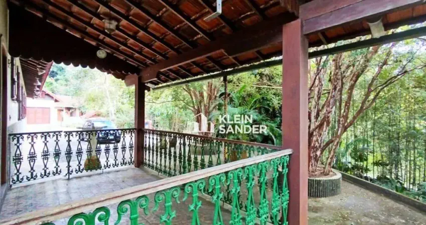 Casa com 6 dormitórios à venda, 341 m² por r$ 1.500.000,00 - vila nova - nova friburgo/rj