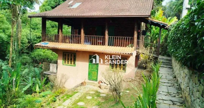 Casa com 4 dormitórios à venda, 237 m² por r$ 600.000,00 - cascatinha - nova friburgo/rj