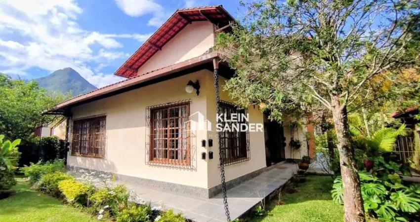 Casa com 4 dormitórios à venda, 412 m² por R$ 1.950.000,00 - Cônego - Nova Friburgo/RJ