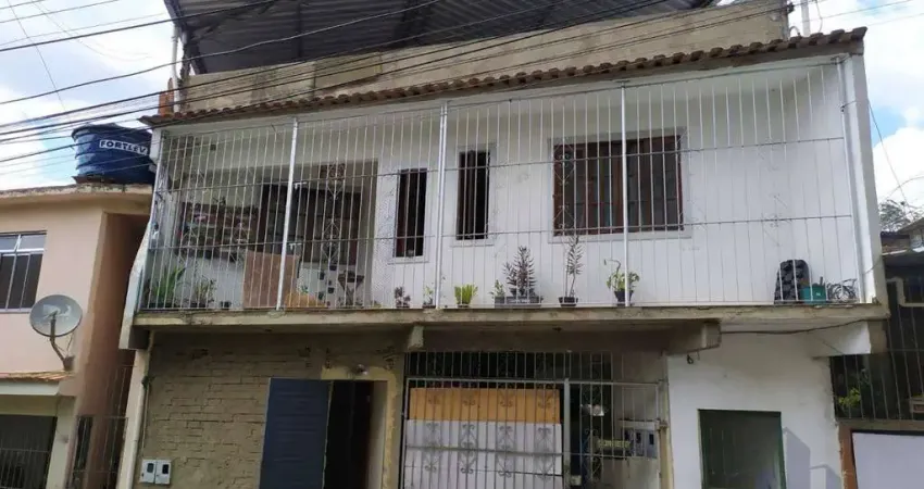 Casa à venda, 387 m² por R$ 480.000,00 - Jardim Califórnia - Nova Friburgo/RJ
