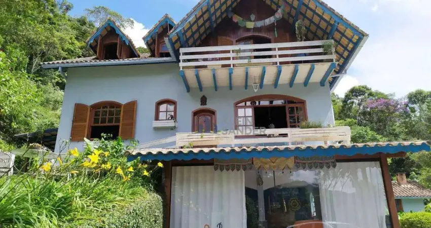 Casa com 4 dormitórios à venda, 370 m² por R$ 1.750.000,00 - Mury - Nova Friburgo/RJ