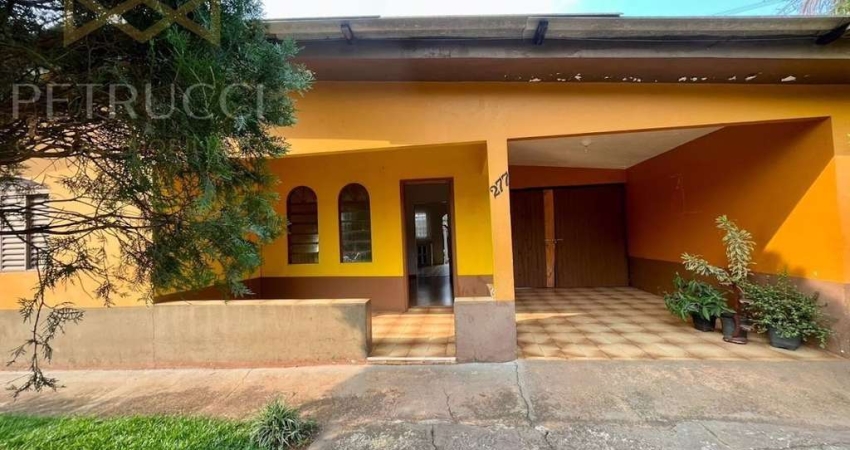 Chácara com 3 dormitórios à venda, 1000 m² por R$ 600.000,00 - Parque das Laranjeiras - Cosmópolis/SP
