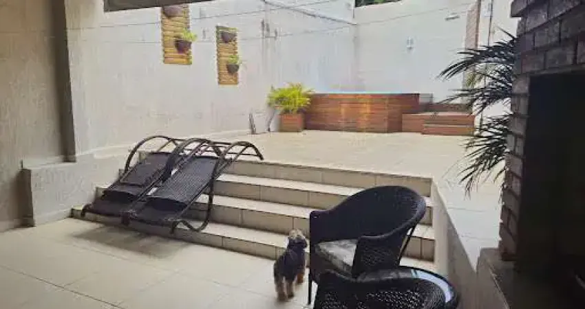 Casa com 3 quartos à venda na Rua Professor Nicolau Marchini, 145, Parque São Quirino, Campinas
