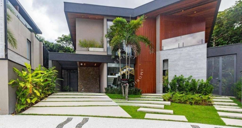 CASA DE ALTÍSSIMO PADRÃO À VENDA EM RIVIERA DE SÃO LOURENÇO.