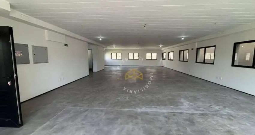 Sala comercial com 2 salas para alugar na Rua Bernardo Funcia Diez, 1, Swiss Park, Campinas