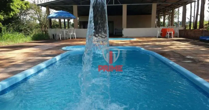 Chácara à venda na Usina Três Bocas em Londrina.   - Com 5596m² com casa de 3 quartos e demais dependências.