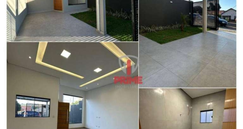 Casa à venda no Jardim Ouro Verde em Londrina, com 3 quartos, sendo 1 suíte, sala, cozinha e 2 banheiros. Possui área de lazer com churrasqueira e 2 v